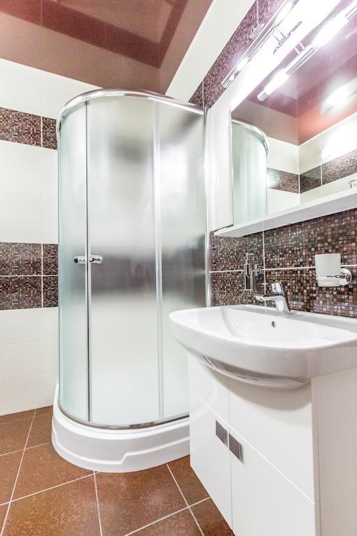 Hotel Premier Kamjanske Zimmer foto